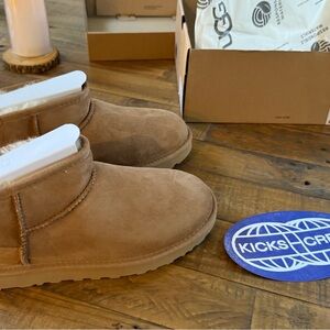 UGG Classic Mini Chestnut Shoe NWT